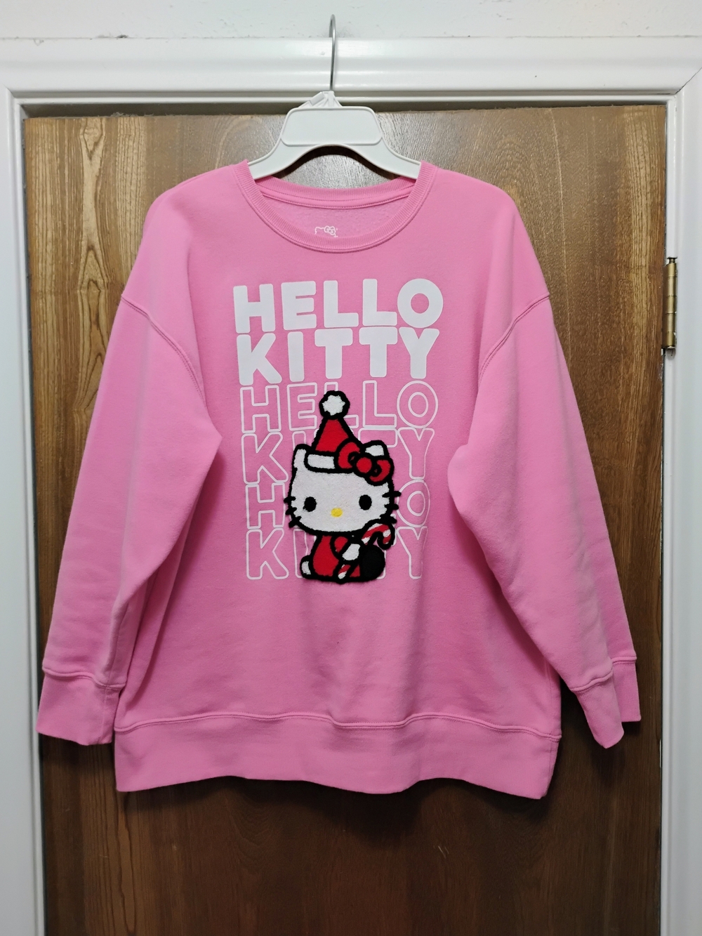 Hello Kitty Pink Sanrio Graphic Crew Neck Fleece Pullover Sweatshirt Women's Med